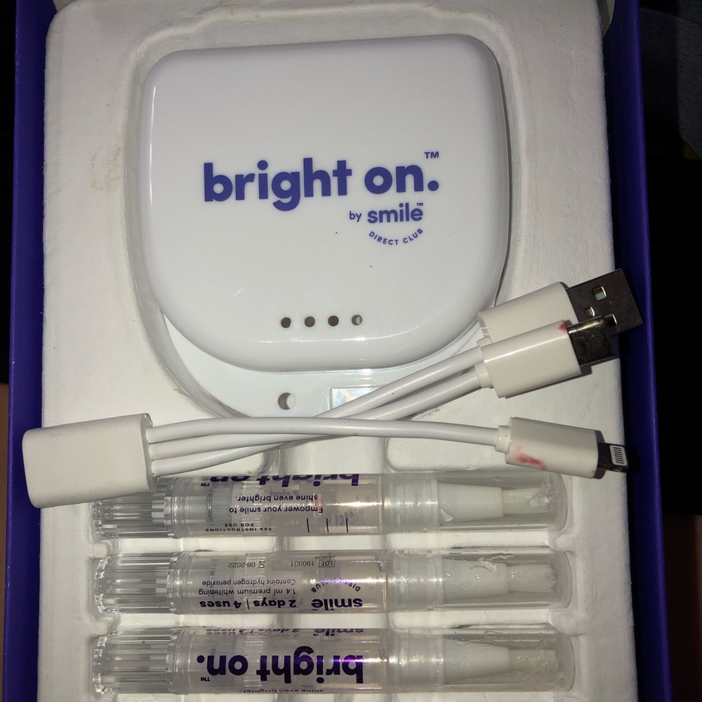 Teeth whitening kit